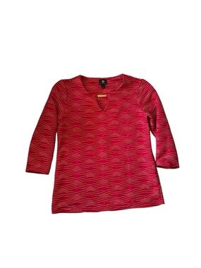 JM Collection Red Wave-Pattern 3/4 Sleeve Top